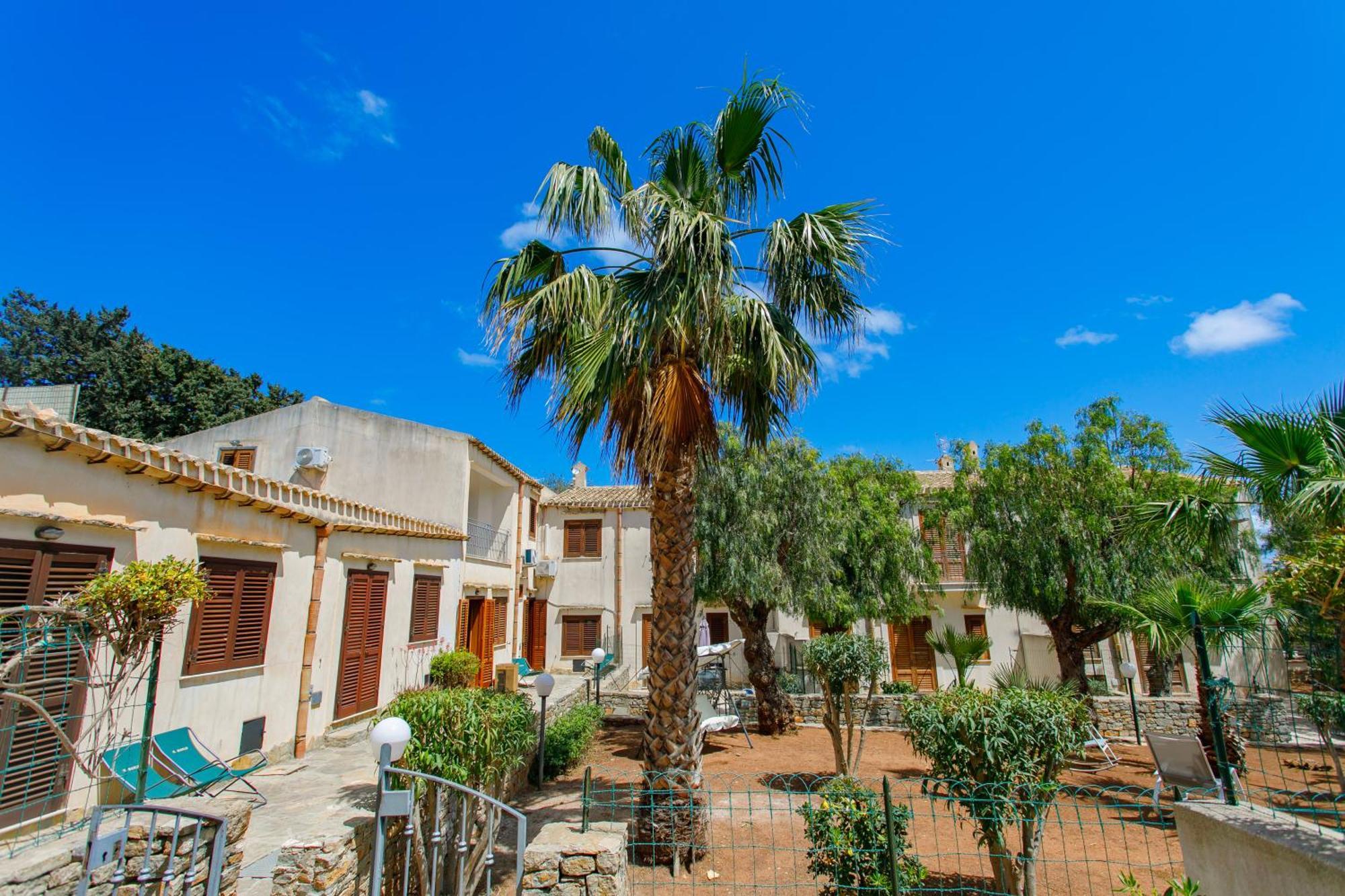 Sanvitotour- Residence Il Baglio ซานวิโต โลคาโป ภายนอก รูปภาพ