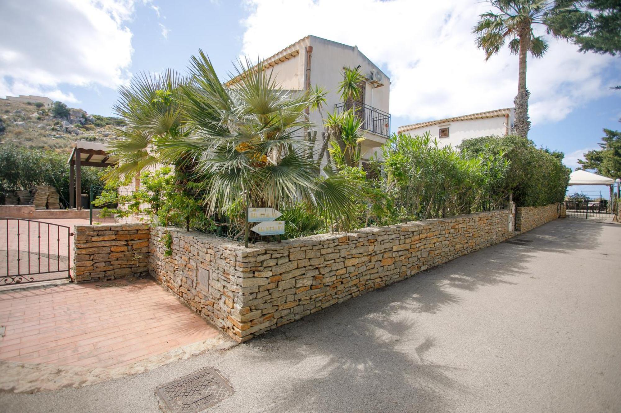 Sanvitotour- Residence Il Baglio ซานวิโต โลคาโป ภายนอก รูปภาพ