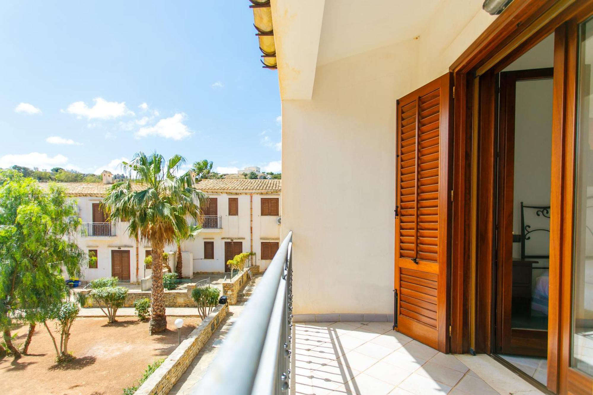Sanvitotour- Residence Il Baglio ซานวิโต โลคาโป ภายนอก รูปภาพ