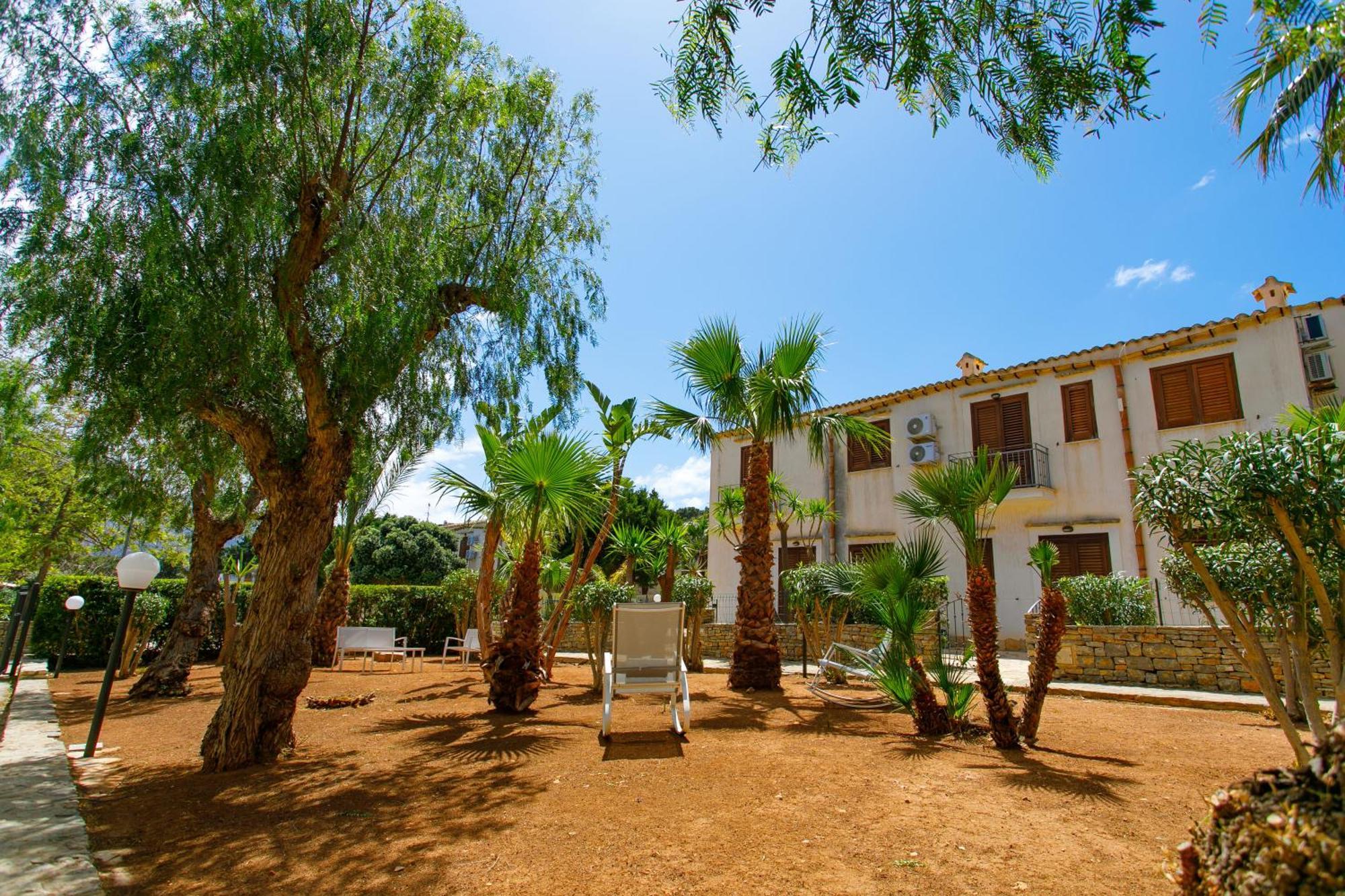 Sanvitotour- Residence Il Baglio ซานวิโต โลคาโป ภายนอก รูปภาพ