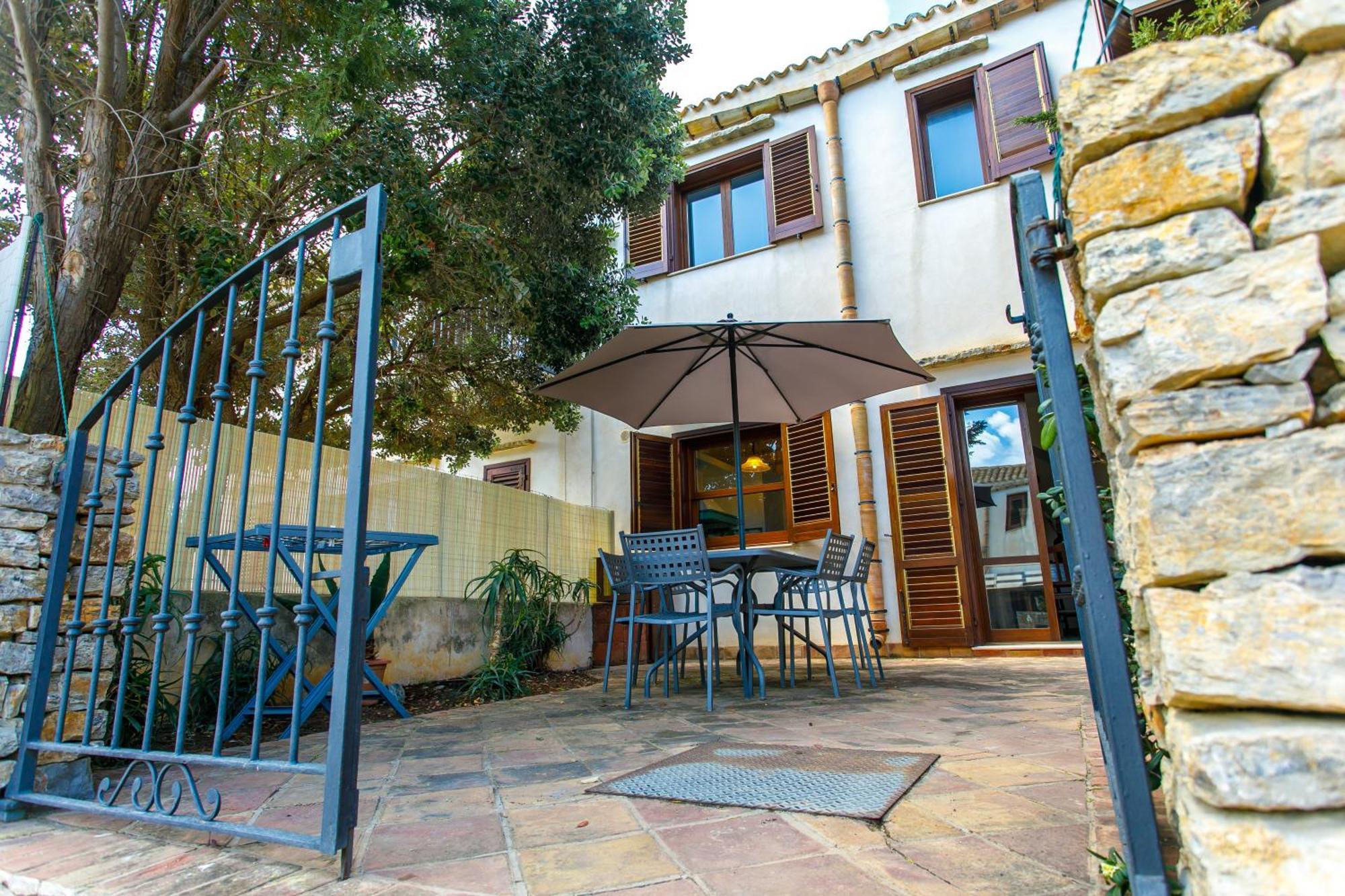 Sanvitotour- Residence Il Baglio ซานวิโต โลคาโป ภายนอก รูปภาพ
